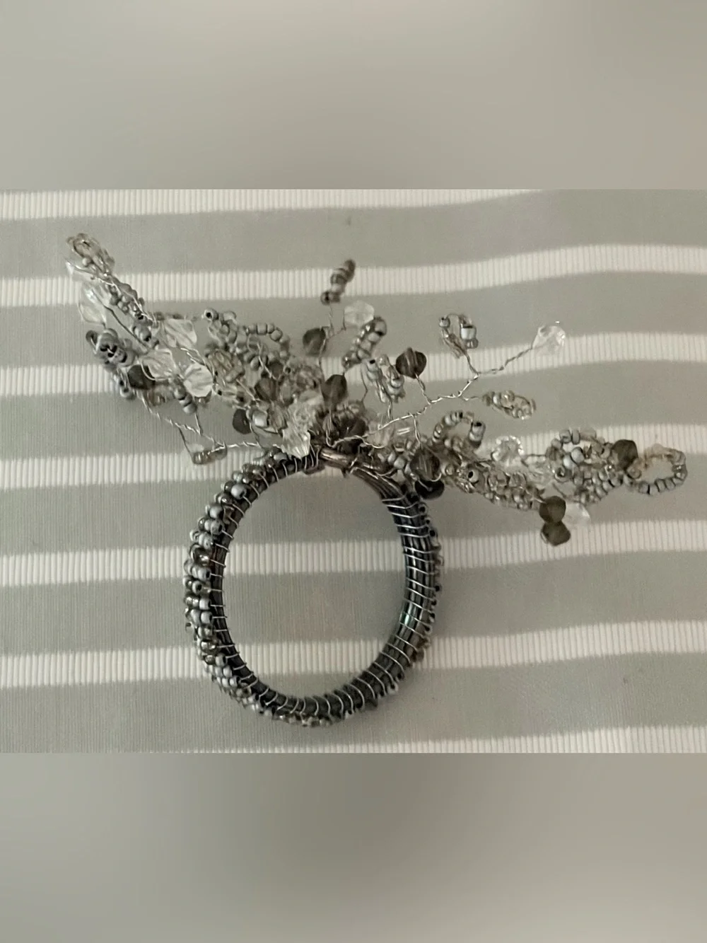 Pottery Barn Napkin Rings In Box Set Of Four Silver Spray NWT Original Box